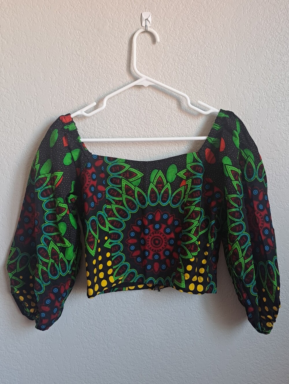 Green Red Tropical Off The Shoulder Longsleeve Crop Top